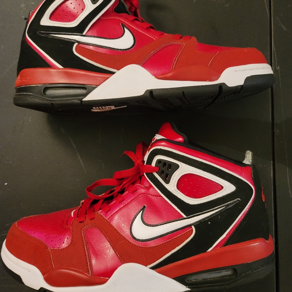 Nike Air Flights Sz 12US